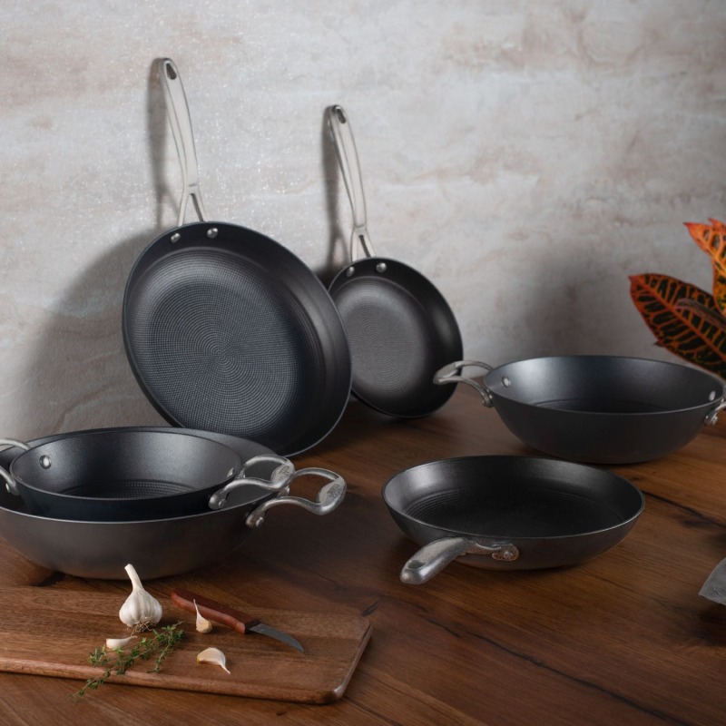 Stahl Artisan Triply Blacksmith Cast Iron Kadhai